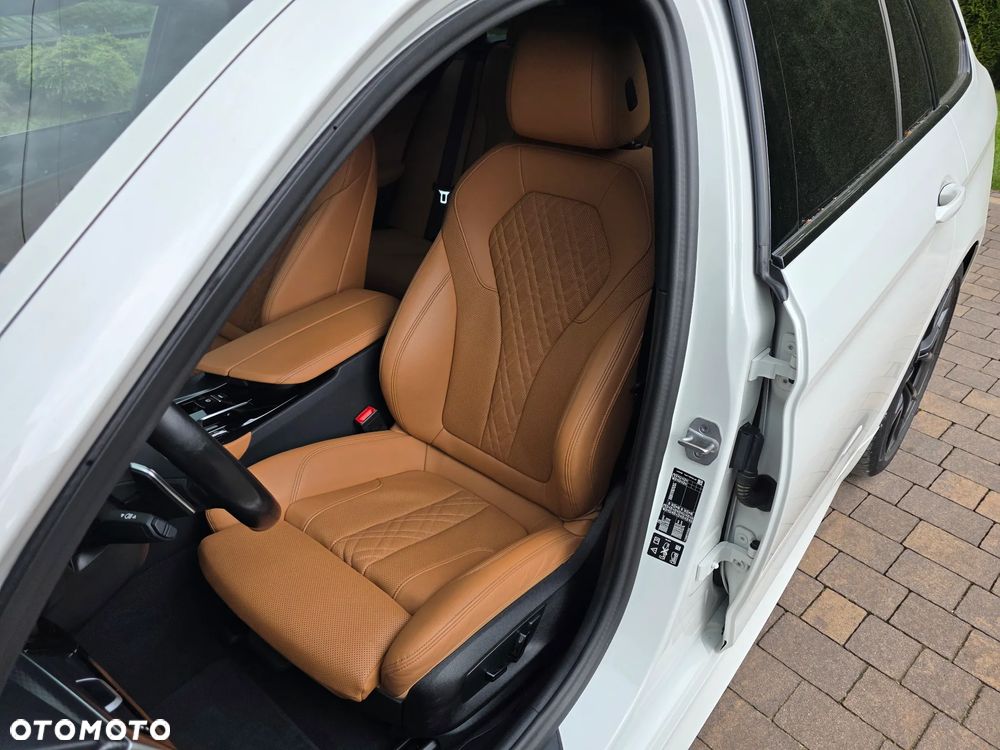 BMW Seria 5 - 11
