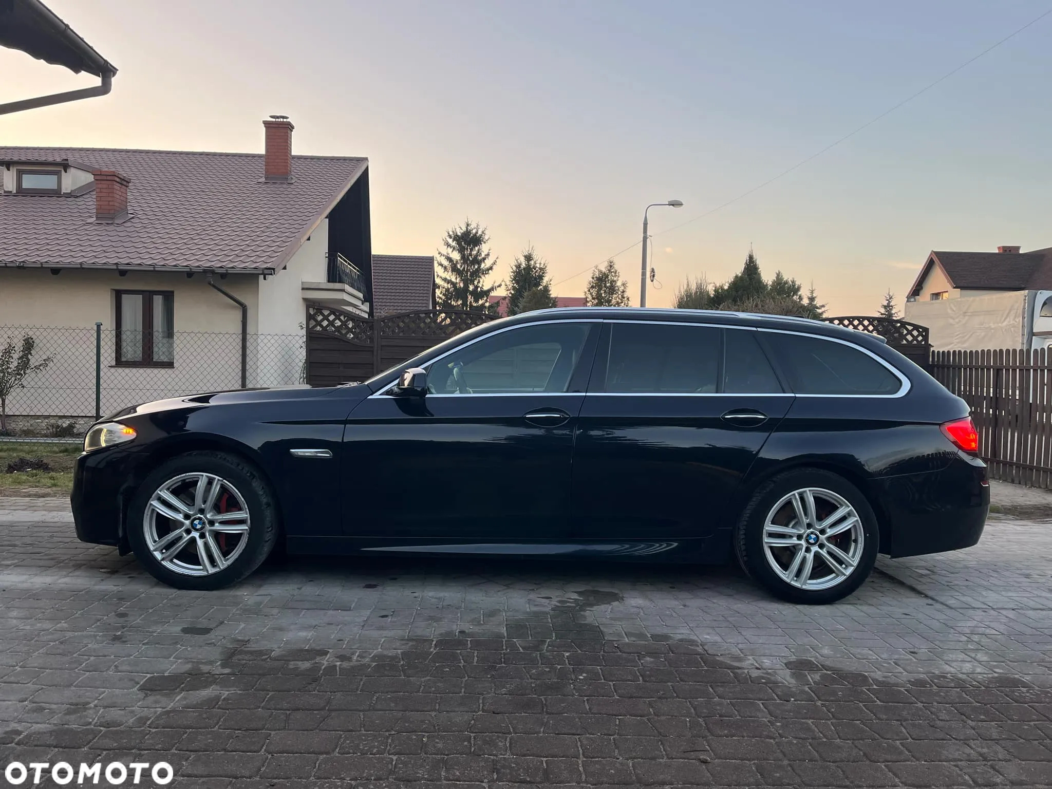 BMW Seria 5 535i xDrive - 7