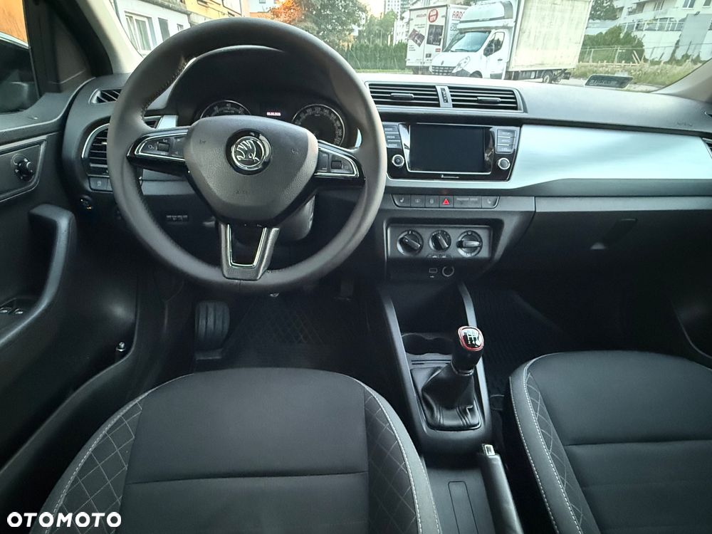 Skoda Fabia 1.0 Ambition - 17