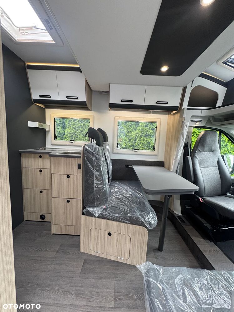 Ford Sunliving S75 SL - 8