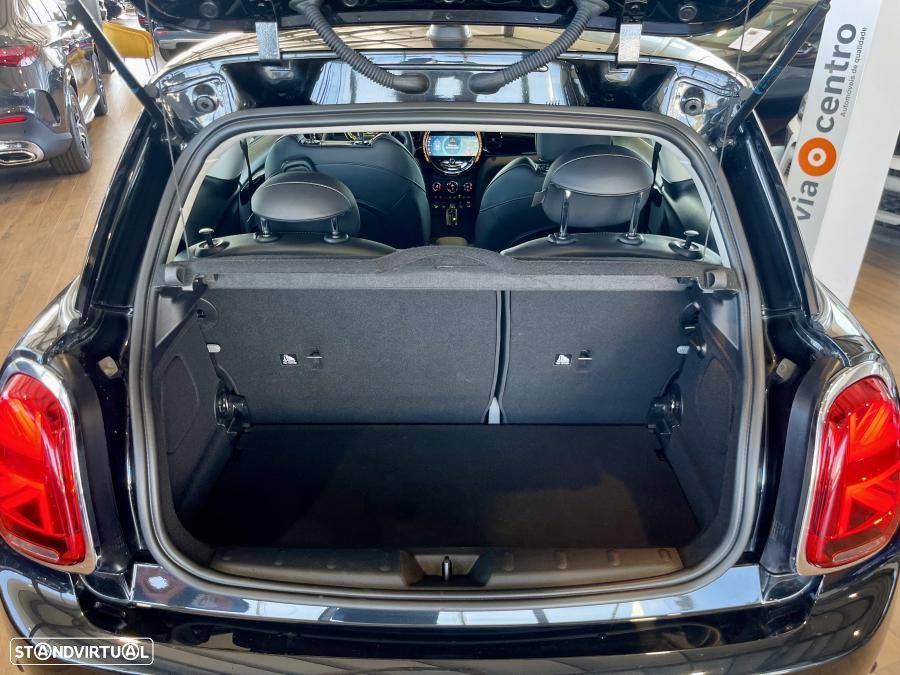 MINI 3 Portas Cooper SE Premium Classic - 38