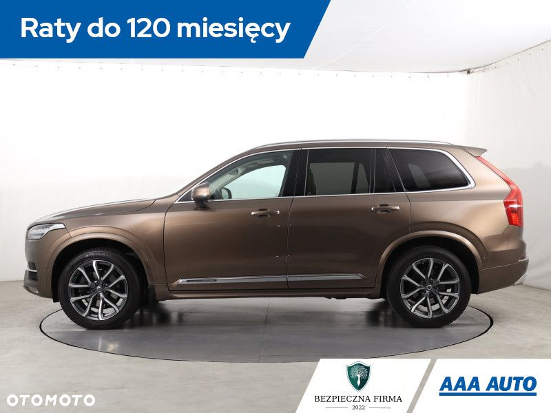 Volvo XC 90 - 3