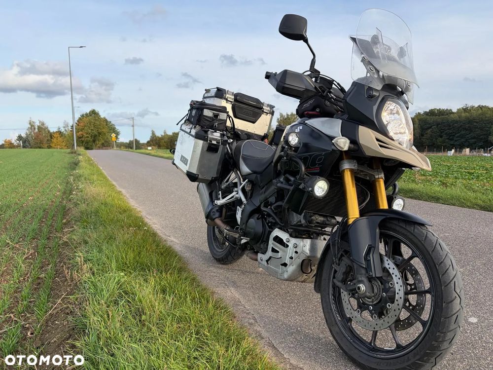 Suzuki V-STROM - 1