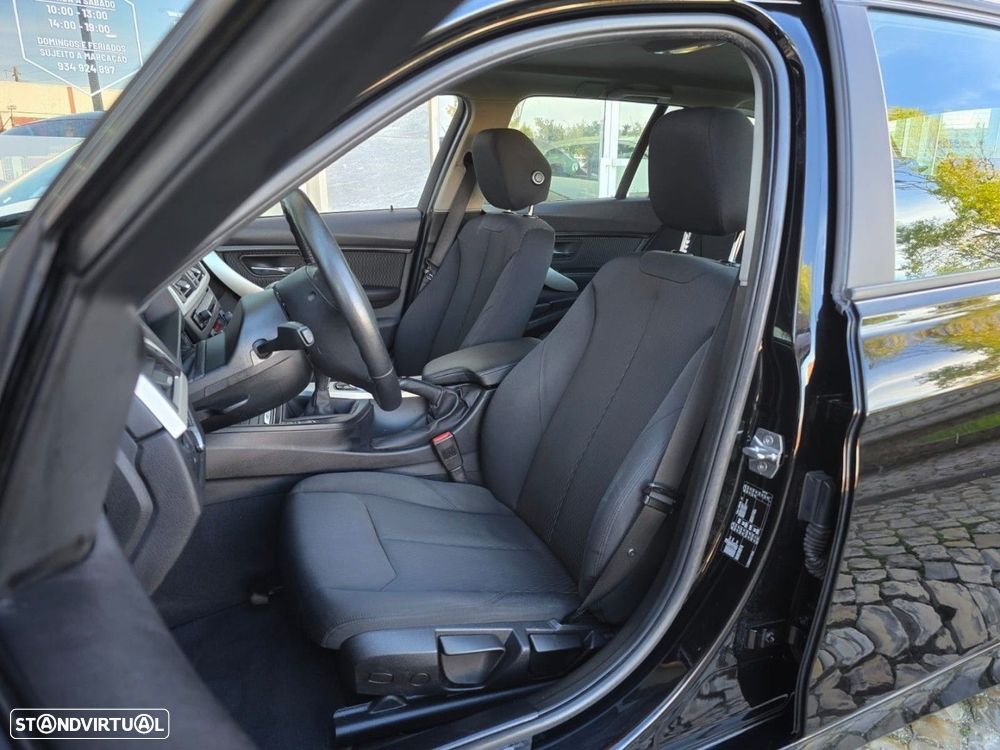 BMW 318 d Touring - 7