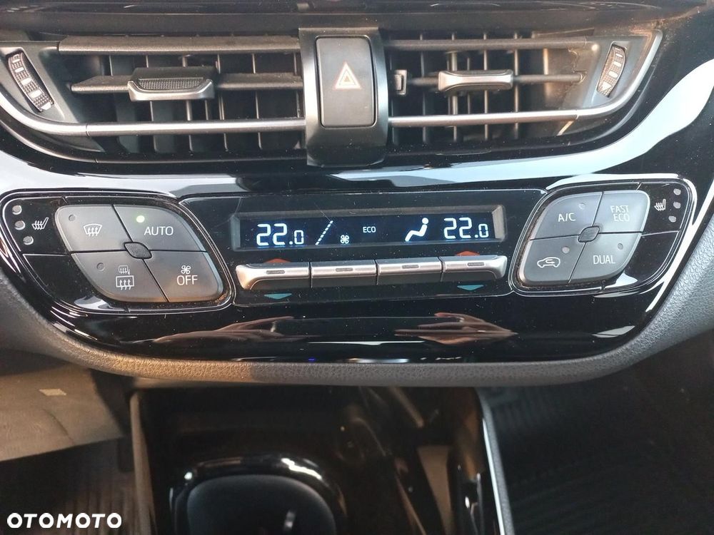 Toyota C-HR 2.0 Hybrid Selection - 24