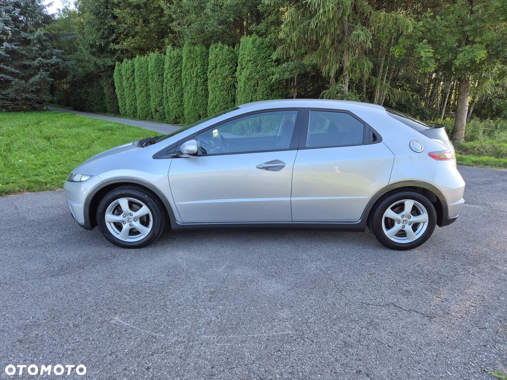Honda Civic 1.4 i-VTEC Comfort - 9