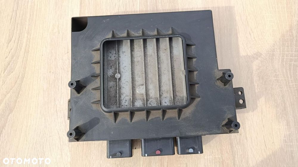 STEROWNIK SILNIKA KOMPUTER CITROEN C5 X7 2010 HPI S118230012 - 4