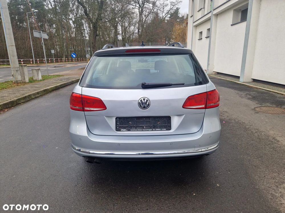 Volkswagen Passat Variant 1.8 TSI Comfortline - 35