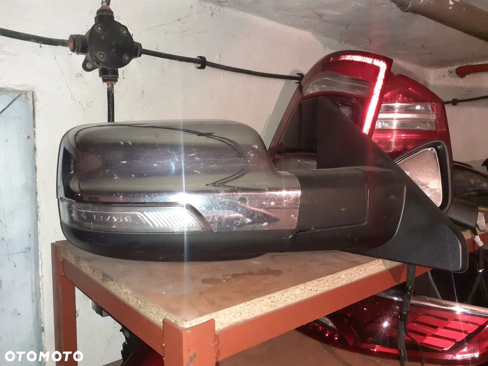 Dodge Ram 19- Lusterko Prawe 18+1 Pin Kamera Chrom Kompletne