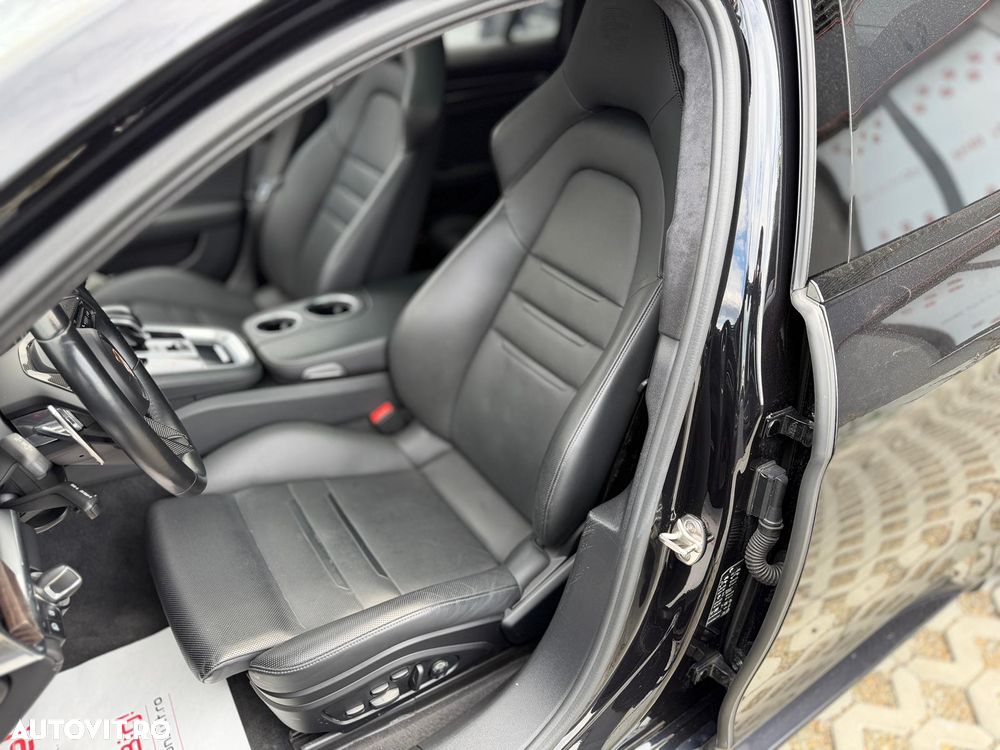 Porsche Panamera - 14
