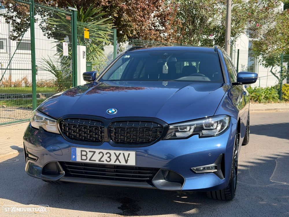 BMW 330 e Aut. Sport Line - 4