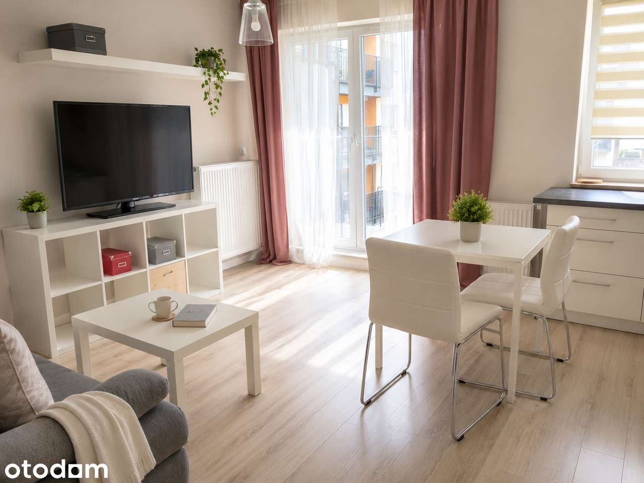 Piękne 2-pokojowe mieszkanie z balkonem w super lok. PRACA ZDALNA