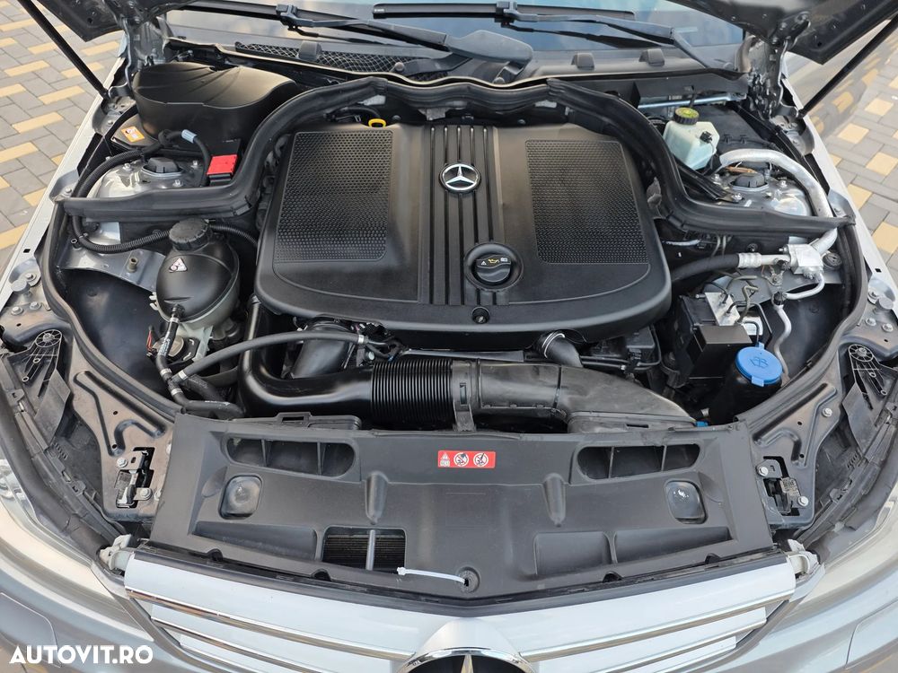 Mercedes-Benz C 220 CDI DPF Automatik BlueEFFICIENCY - 17