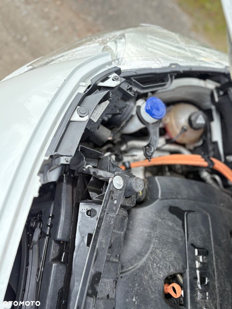 Peugeot 3008 Hybrid4 - 23