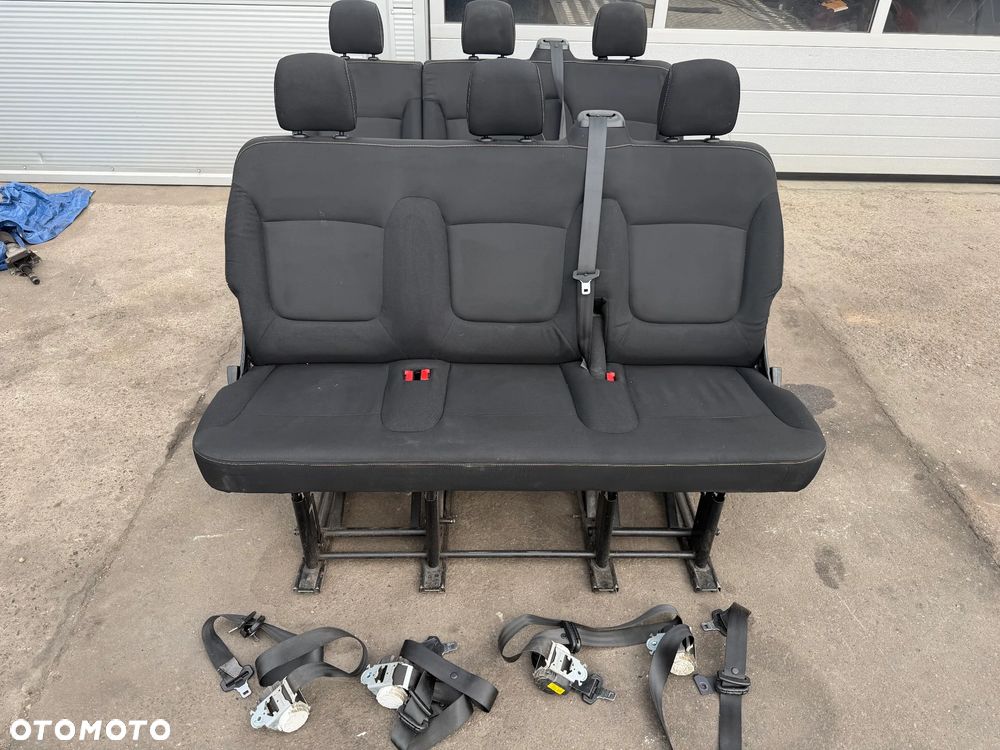 Trafic III Vivaro B 1,6 DCI 14-20r  fotele kanapy 6 os -dwie ławki - 2
