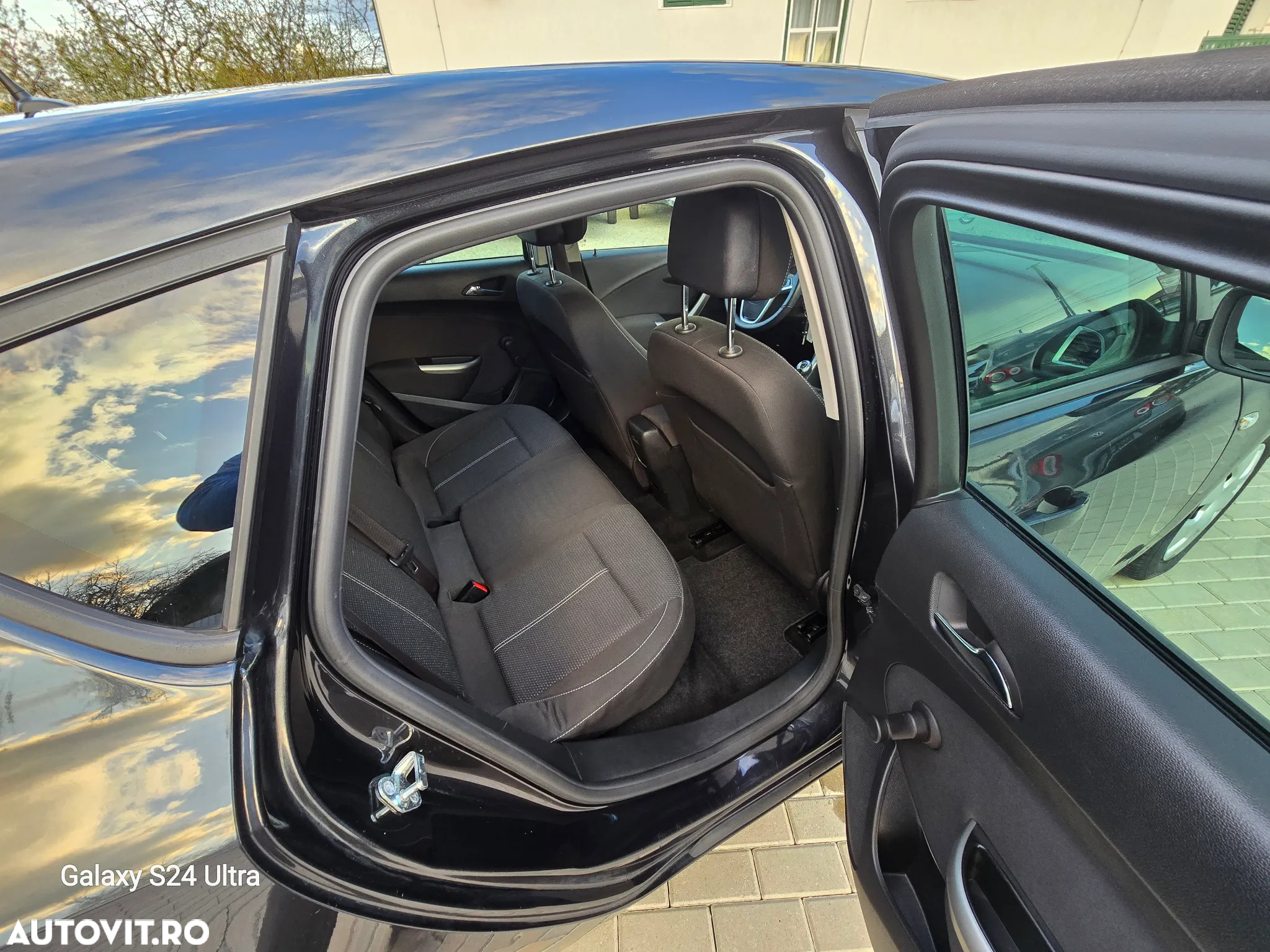 Opel Astra 1.7 CDTI DPF Active - 13