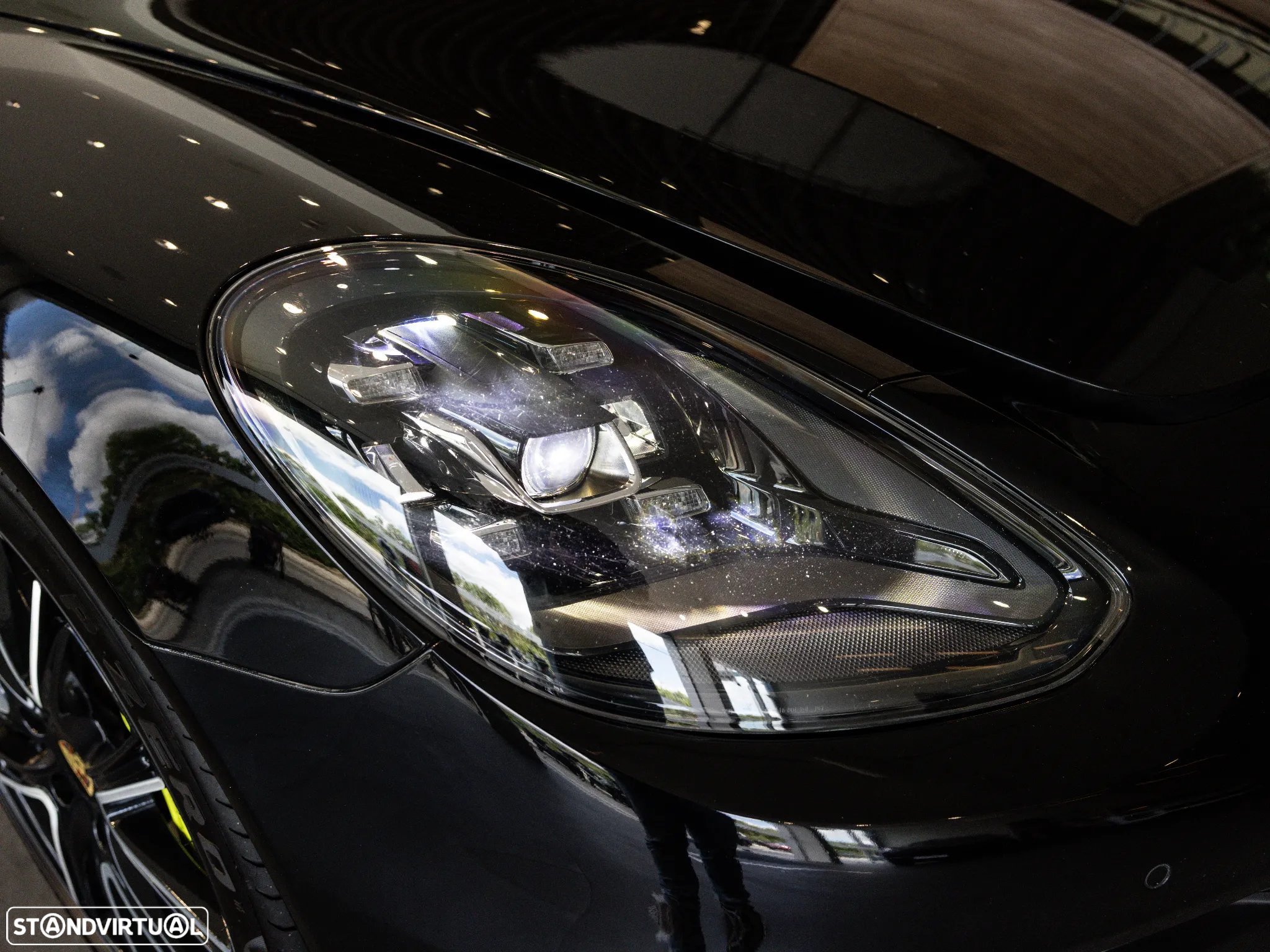 Porsche Panamera Sport Turismo 4 E-Hybrid - 14