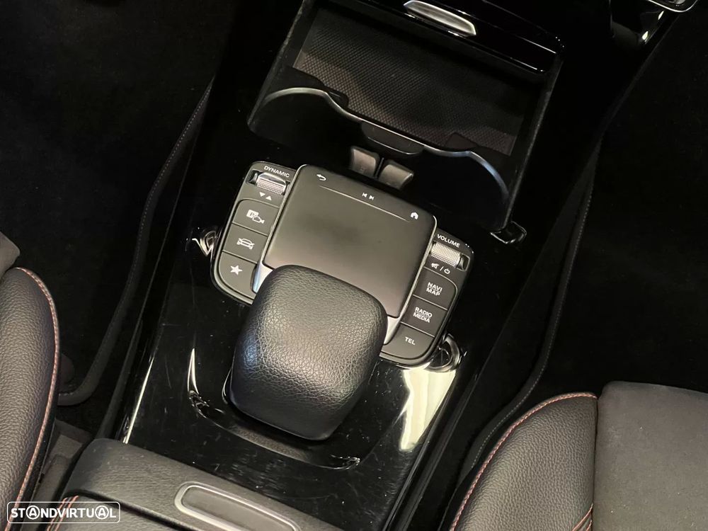 Mercedes-Benz CLA 180 d Shooting Brake AMG Line Aut. - 20