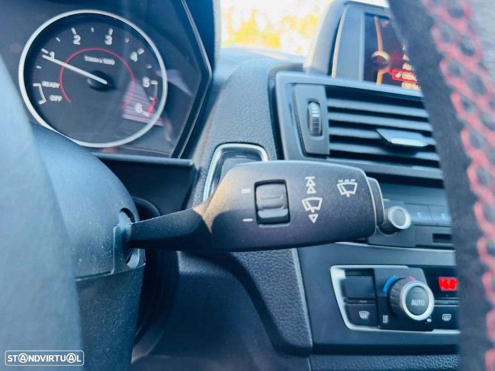 BMW 120 d Sport Line — fotografia 24