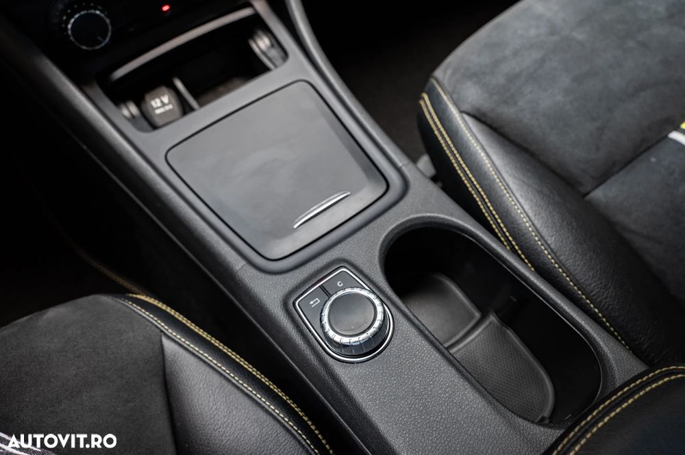 Mercedes-Benz CLA 220 CDI 7G-DCT Edition 1 - 33