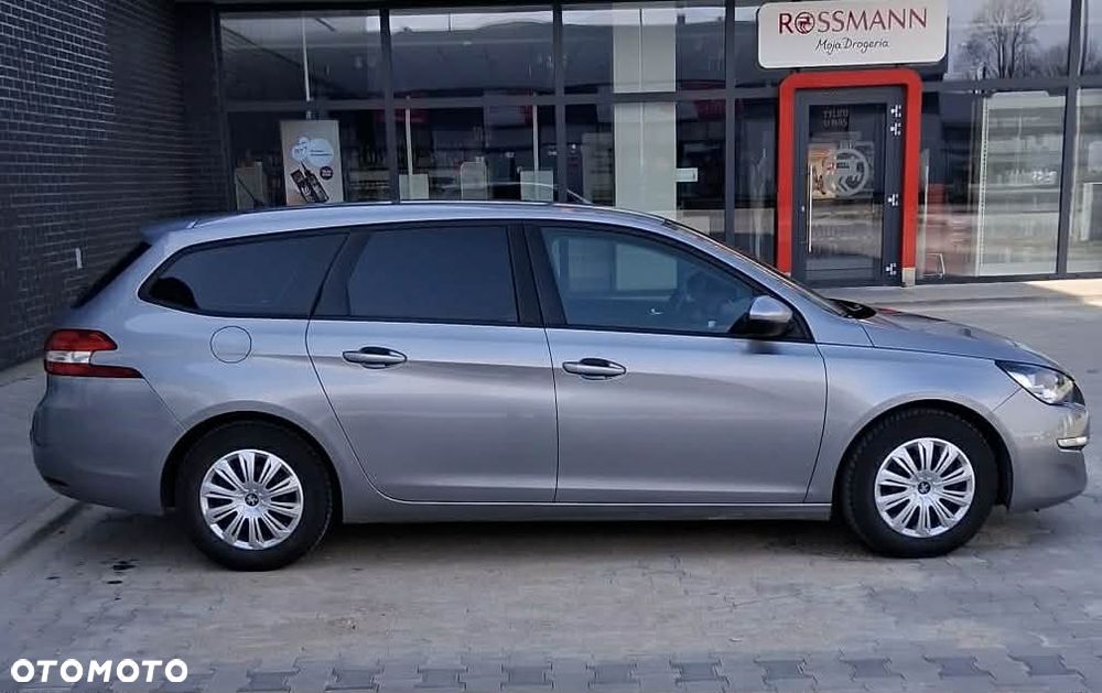 Peugeot 308 1.6 HDi Trendy - 3