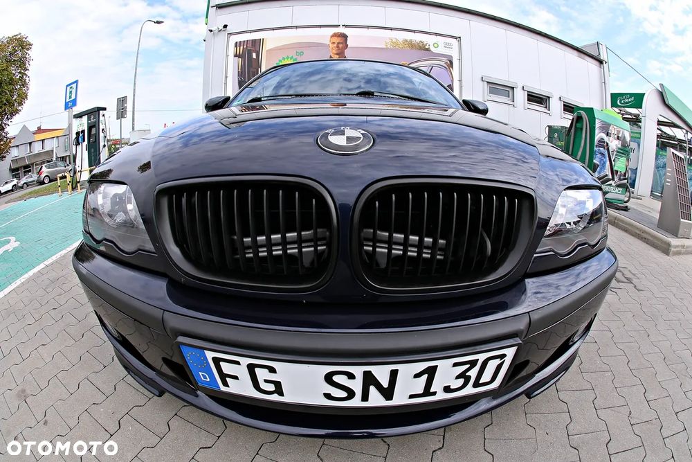 BMW Seria 3 320i - 7