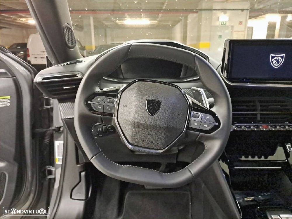 Peugeot 2008 1.2 Hybrid Allure e-DCS6 - 12