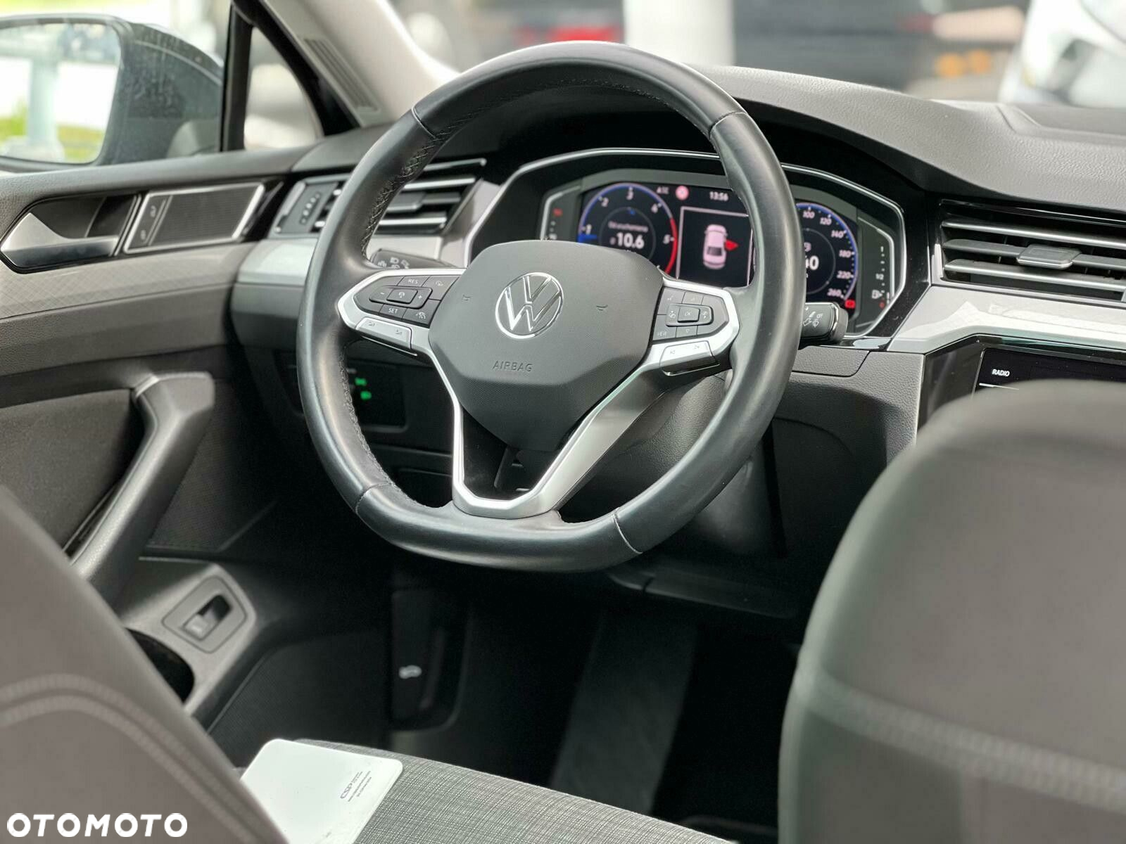 Volkswagen Passat 2.0 TDI EVO Business DSG - 19