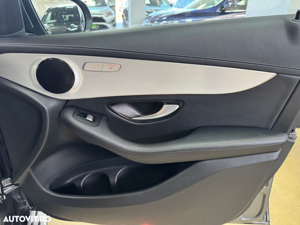 Mercedes-Benz GLC Coupe 220 d 4Matic 9G-TRONIC Exclusive - 17