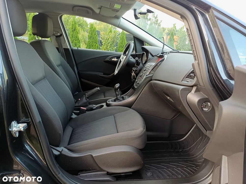 Opel Astra 1.4 Turbo Style - 23