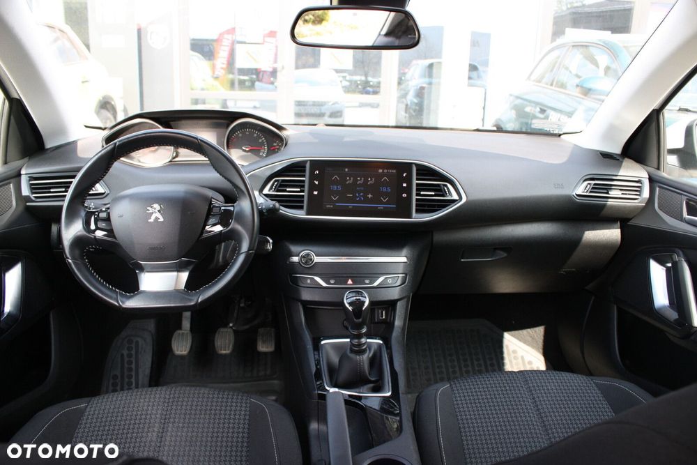 Peugeot 308 1.2 PureTech GPF Active S&S - 22