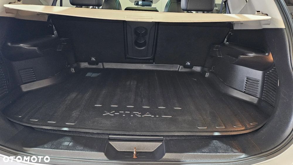 Nissan X-Trail 2.0 dCi Xtronic Tekna - 32