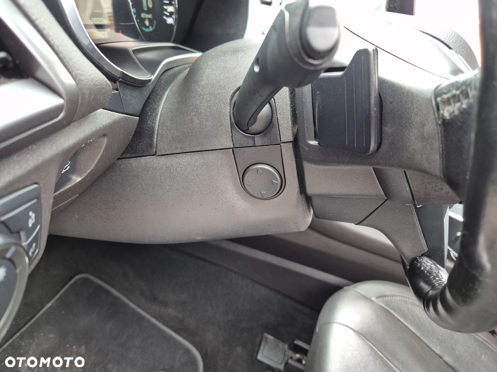 Ford Mondeo 2.0 TDCi Titanium PowerShift - 26