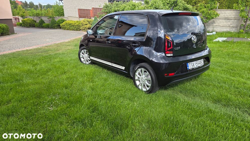 Volkswagen up! club - 2