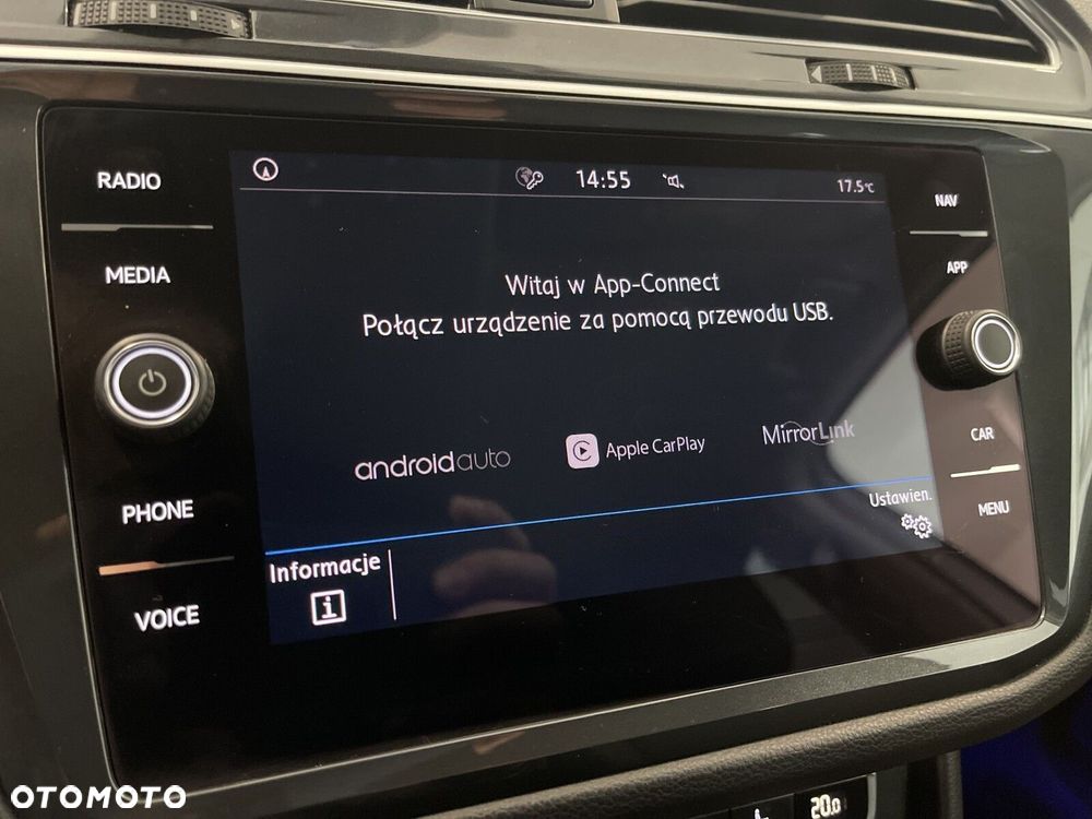 Volkswagen Tiguan - 19