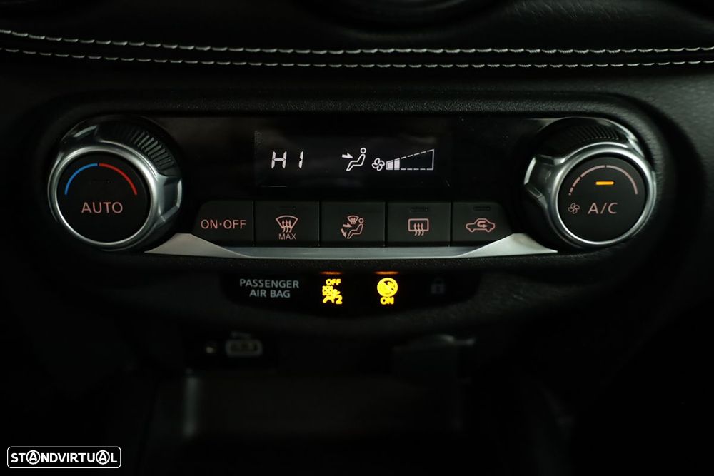 Nissan Juke 1.0 DIG-T Tekna - 13