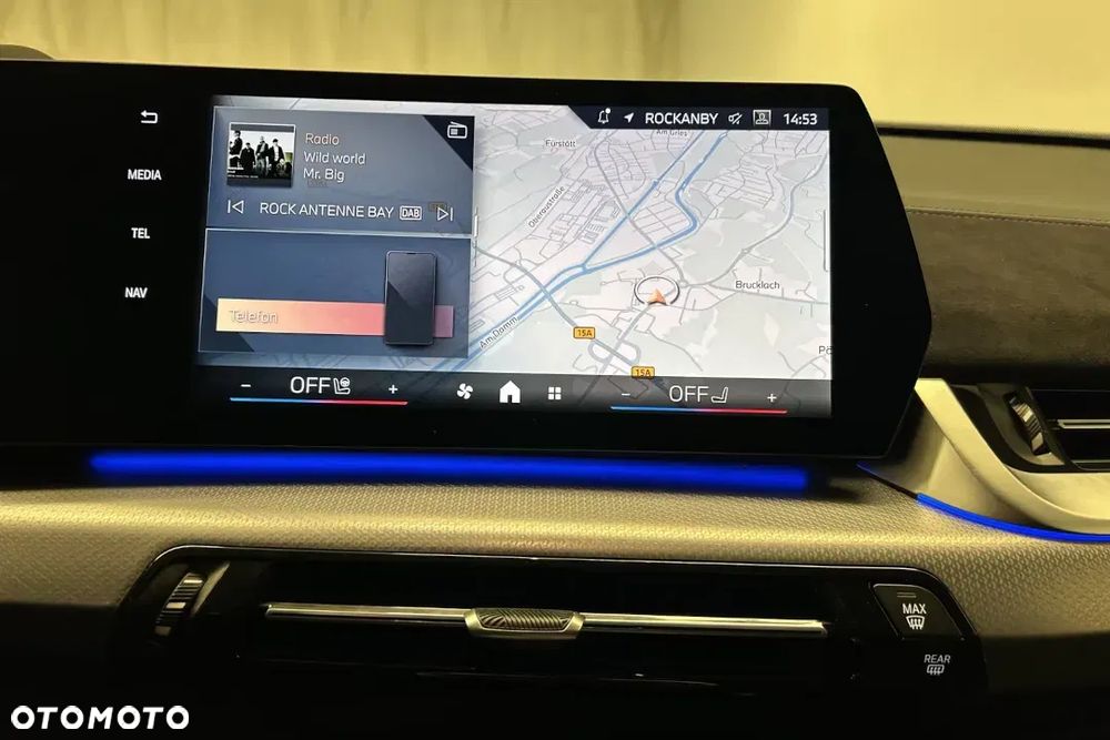 BMW iX2 eDrive20 66.5kWh M Sport - 16