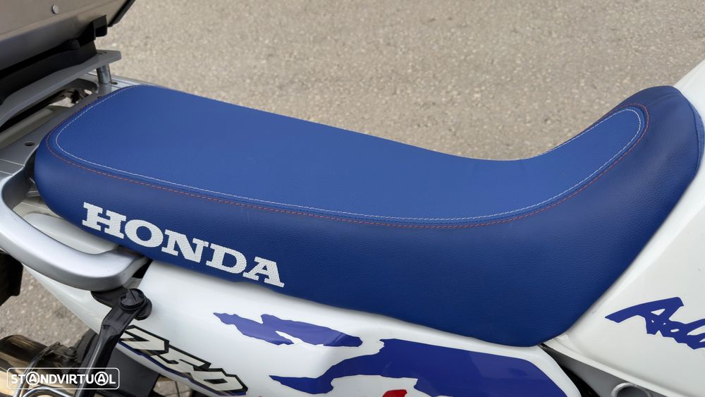Honda Africa Twin RD07 - 17