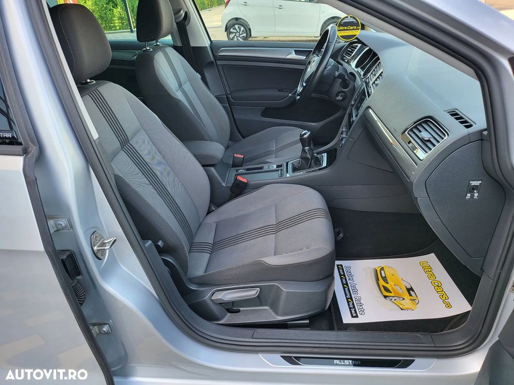 Volkswagen Golf 2.0 TDI BlueMotion Technology Allstar - 11