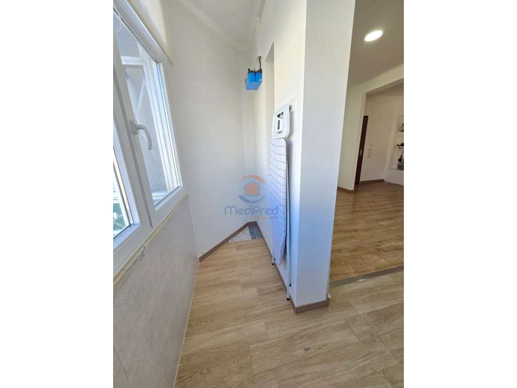 Apartamento T2 com Arrecadação de 12 m2 | Olival Basto, Odivelas - Grande imagem: 4/19
