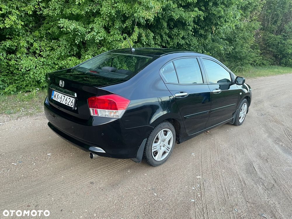 Honda City 1.4 Elegance - 19