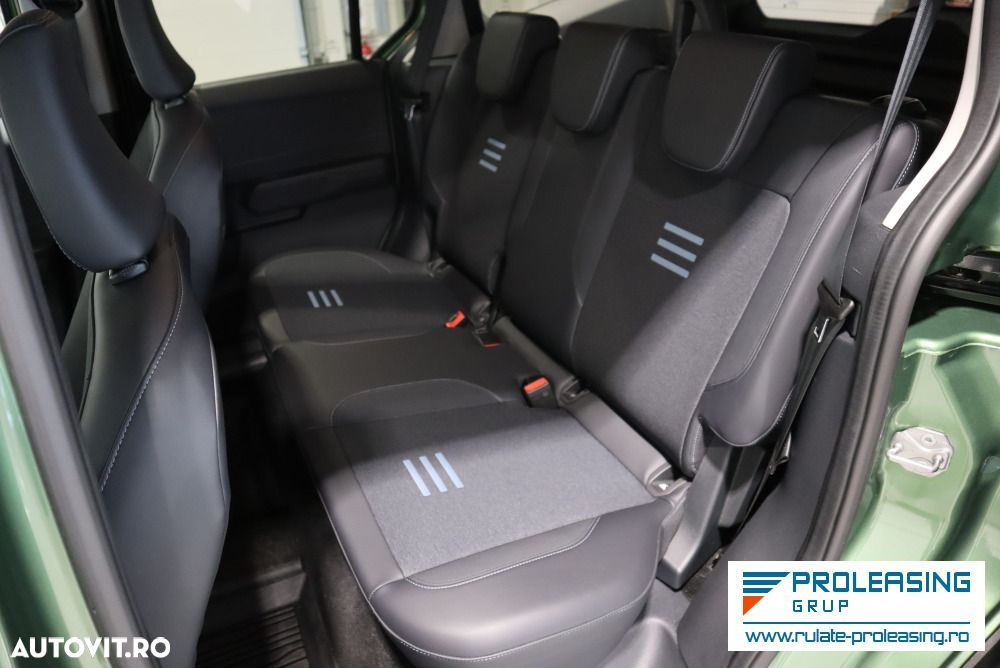 Ford Tourneo Courier - 13