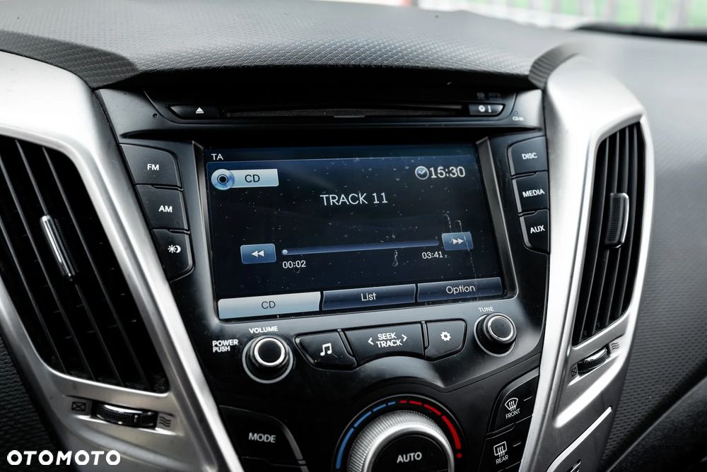 Hyundai Veloster 1.6 GDI Style - 21