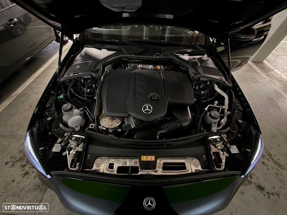 Mercedes-Benz C 300 de 4Matic T 9G-TRONIC AMG Line - 43
