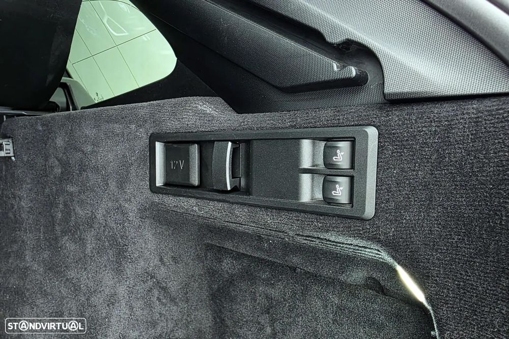 BMW 320 e Pack M Auto - 19