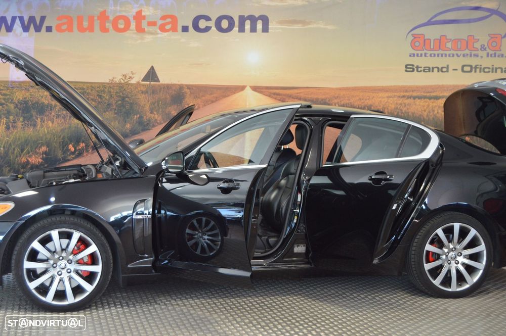 Jaguar XF 3.0 D V6 S Premium Luxury - 5