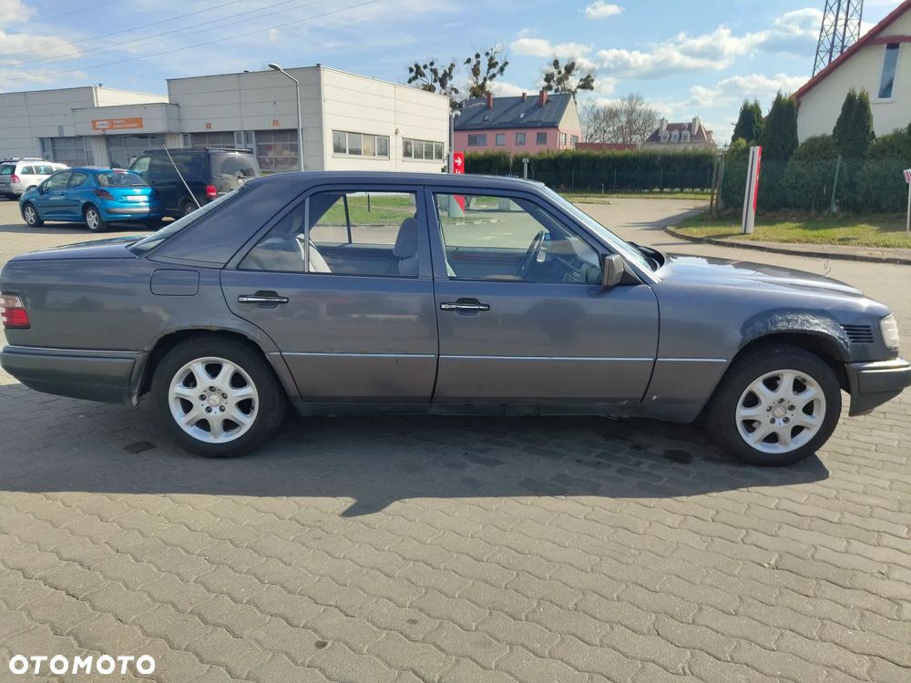 Mercedes-Benz W124 (1984-1993) - 5