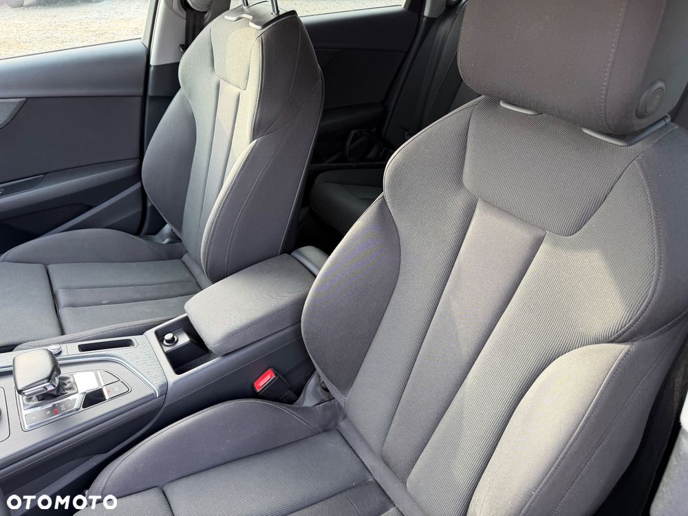 Audi A4 Avant - 10