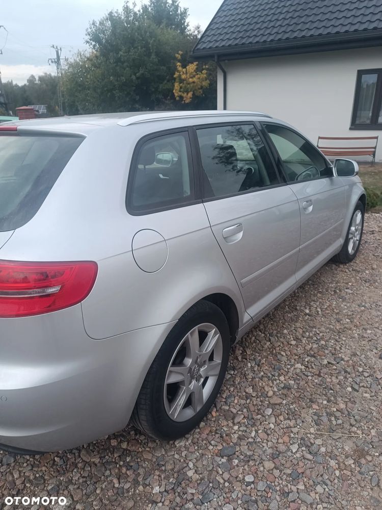 Audi A3 Sportback - 5