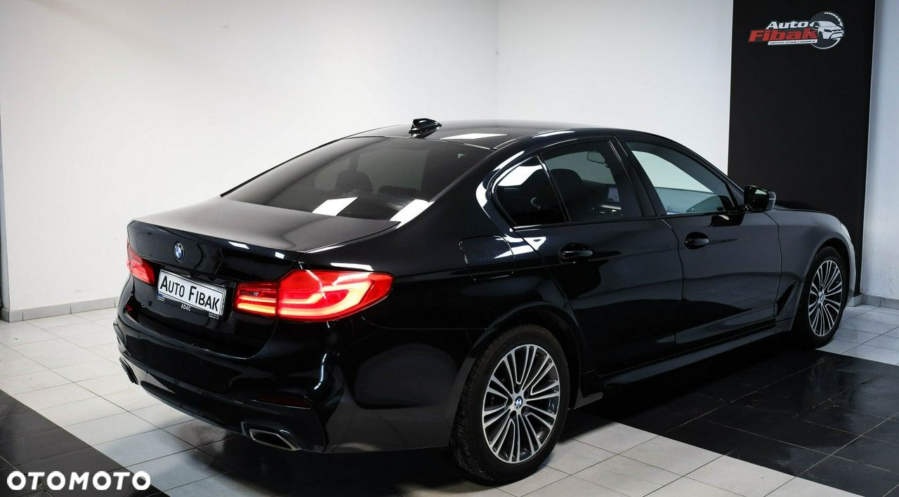 BMW Seria 5 520d xDrive M Sport sport - 7